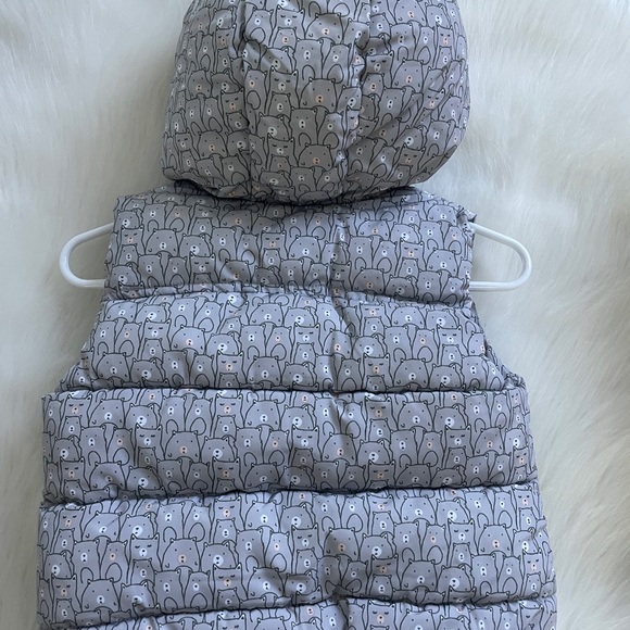 Mango Puffer Vest - Picture 2 of 5